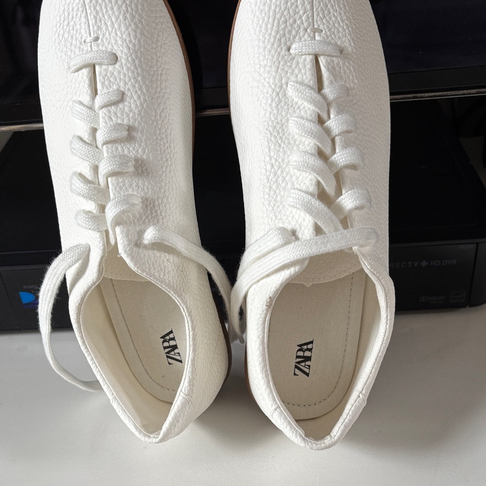 Zara Women's Textured White Sneakers